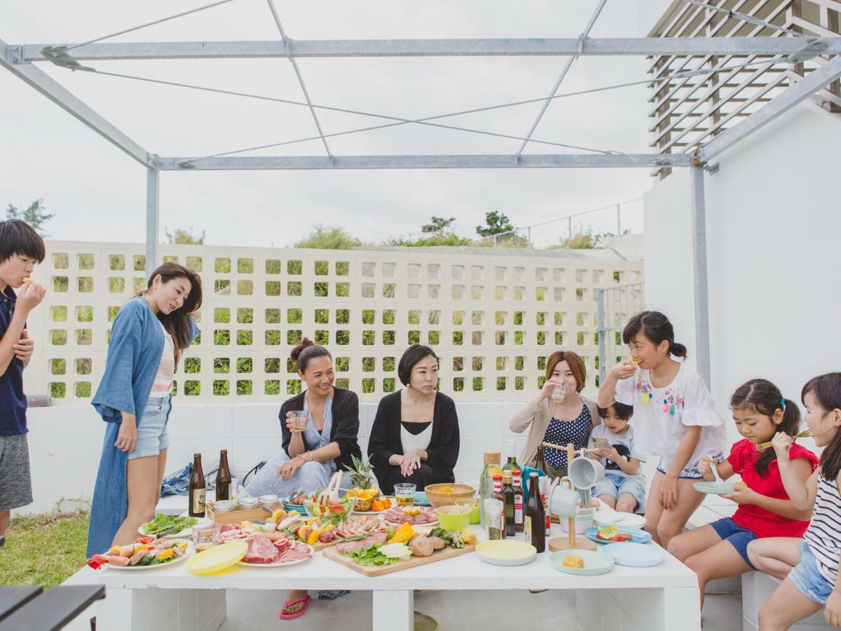 Hideout Okinawa Uruma Ngoại thất bức ảnh